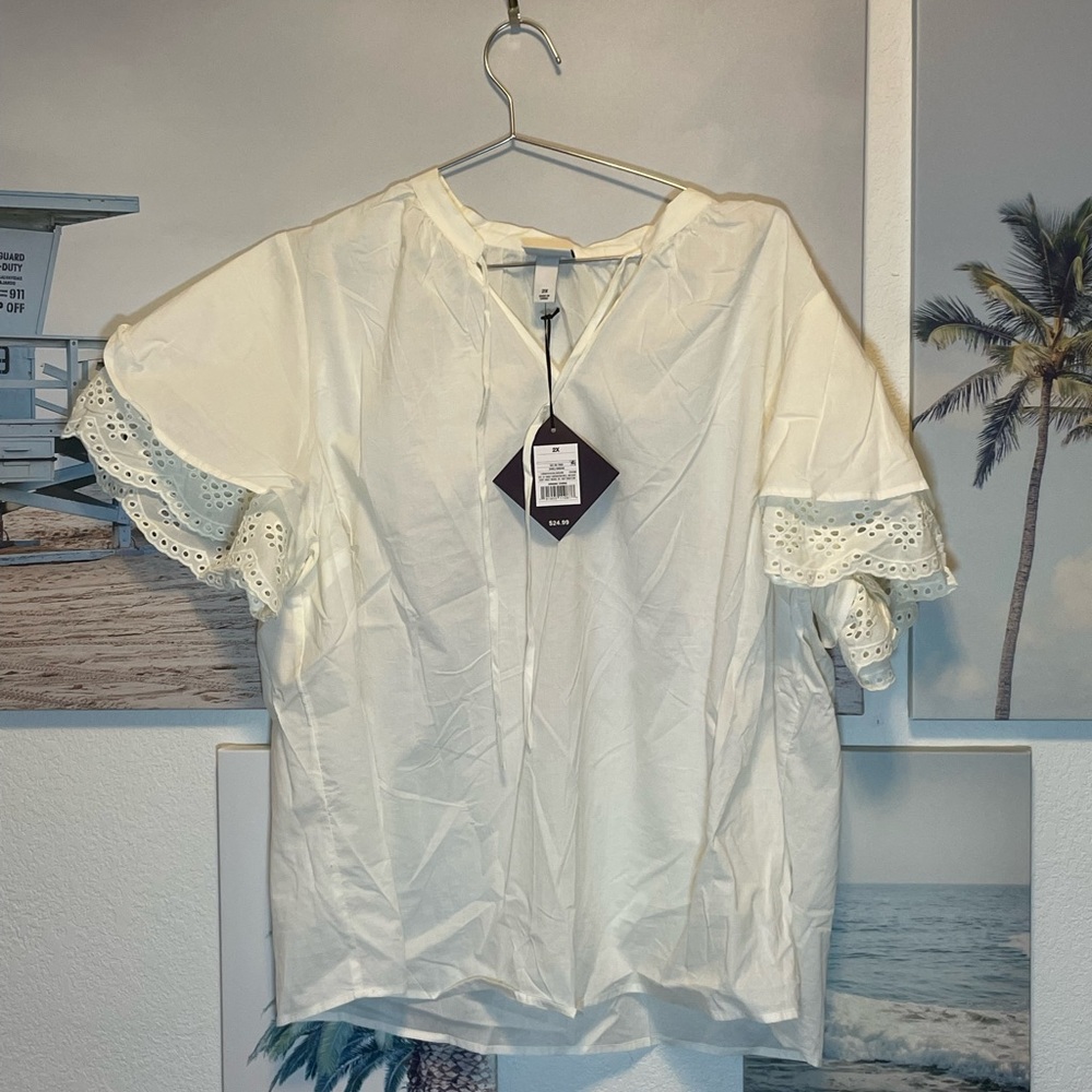 2X Womens Plus Size Short Sleeve Eyelet Blouse Cream - Ava Viv. V Neck. NWT - Picture 1 of 7